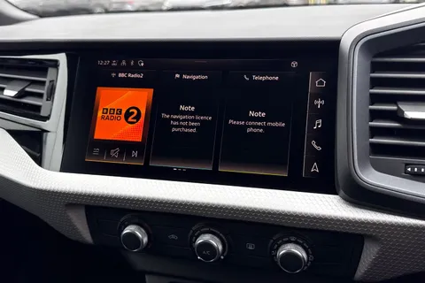 Audi A1 1.0 TFSI 30 S line Sportback Euro 6 (s/s) 5dr Thumbnail #25