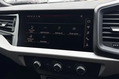 Audi A1 1.0 TFSI 30 S line Sportback Euro 6 (s/s) 5dr Thumbnail #27