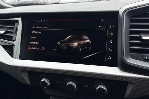 Audi A1 1.0 TFSI 30 S line Sportback Euro 6 (s/s) 5dr Thumbnail #30