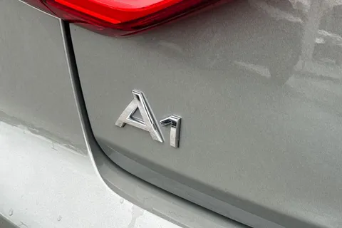 Audi A1 1.0 TFSI 30 S line Sportback Euro 6 (s/s) 5dr Thumbnail #47