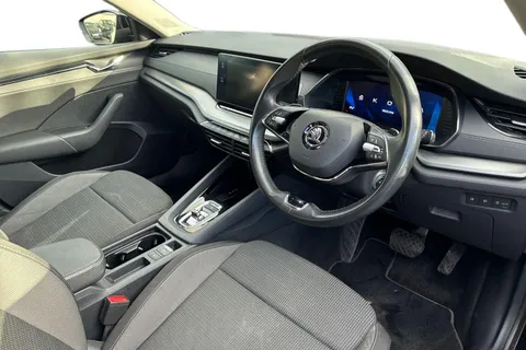 CX22VSK Škoda Octavia 1.4 TSI iV 13kWh SE Technology DSG Euro 6 (s/s) 5dr Thumbnail #8