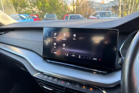 CX22VSK Škoda Octavia 1.4 TSI iV 13kWh SE Technology DSG Euro 6 (s/s) 5dr Thumbnail #33