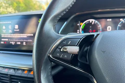 CX22VSK Škoda Octavia 1.4 TSI iV 13kWh SE Technology DSG Euro 6 (s/s) 5dr Thumbnail #38