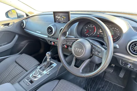 LD66ECJ Audi A3 1.4 TFSI CoD Sport S Tronic Euro 6 (s/s) 4dr Thumbnail #15