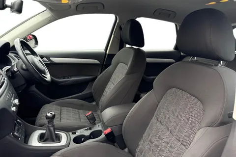 11 of 46 for Audi Q3 2.0 TDI Sport Euro 6 (s/s) 5dr