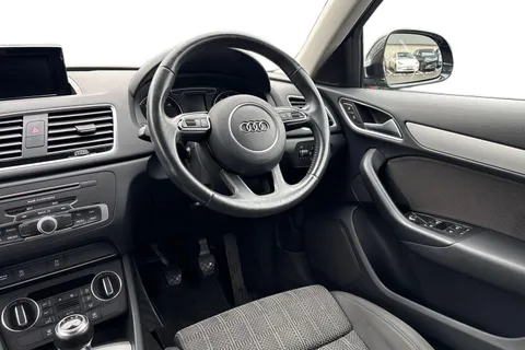 13 of 46 for Audi Q3 2.0 TDI Sport Euro 6 (s/s) 5dr