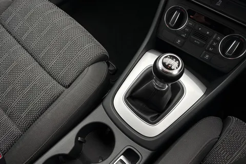 20 of 46 for Audi Q3 2.0 TDI Sport Euro 6 (s/s) 5dr