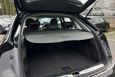 25 of 46 for Audi Q3 2.0 TDI Sport Euro 6 (s/s) 5dr