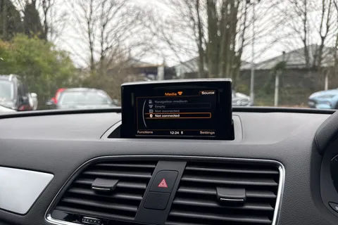 34 of 46 for Audi Q3 2.0 TDI Sport Euro 6 (s/s) 5dr