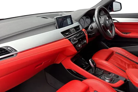 YG19RLB BMW X2 2.0 M35i Auto xDrive Euro 6 (s/s) 5dr Thumbnail #16