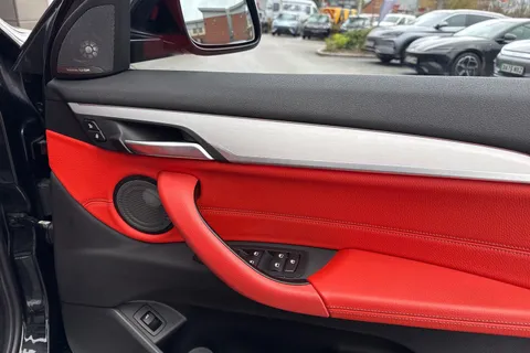 YG19RLB BMW X2 2.0 M35i Auto xDrive Euro 6 (s/s) 5dr Thumbnail #22