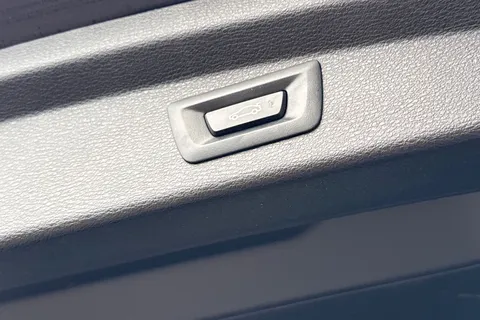 YG19RLB BMW X2 2.0 M35i Auto xDrive Euro 6 (s/s) 5dr Thumbnail #37