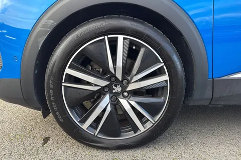 ND71FTU PEUGEOT 3008 1.6 13.2kWh GT Premium e-EAT Euro 6 (s/s) 5dr Thumbnail #13