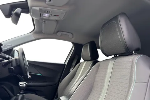 16 of 67 for PEUGEOT 2008 1.2 PureTech Allure Euro 6 (s/s) 5dr