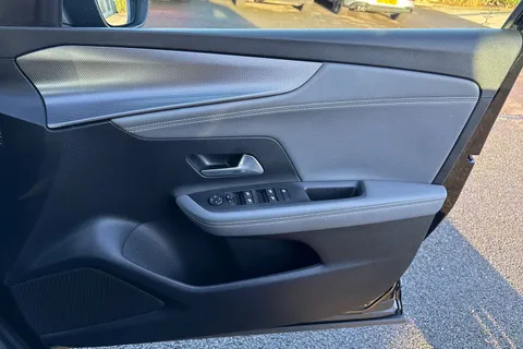 DE22GWP Vauxhall Mokka 1.2 Turbo Elite Edition Euro 6 (s/s) 5dr Thumbnail #22