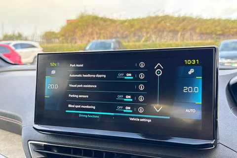 ND71FTU PEUGEOT 3008 1.6 13.2kWh GT Premium e-EAT Euro 6 (s/s) 5dr Thumbnail #57