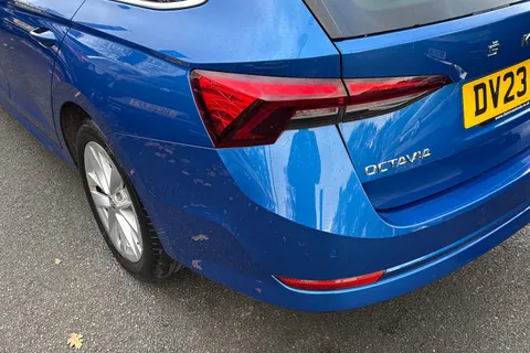 DV23WCD Škoda Octavia 1.5 TSI e-TEC MHEV SE L DSG Euro 6 (s/s) 5dr Thumbnail #9