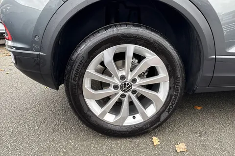 DF25AWP Volkswagen T-Roc 1.5 TSI Match 5dr DSG | Rear Camera | App Connect Thumbnail #12