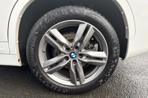 KM22FBV BMW X1 2.0 20d M Sport Auto xDrive Euro 6 (s/s) 5dr Thumbnail #13