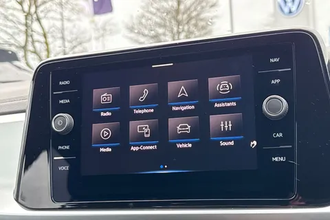 DF25AWP Volkswagen T-Roc 1.5 TSI Match 5dr DSG | Rear Camera | App Connect Thumbnail #18