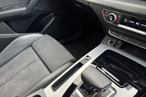 DF23XYR Audi Q5 S line 45 TFSI quattro 265 PS S tronic Thumbnail #21
