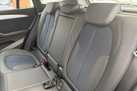 KM22FBV BMW X1 2.0 20d M Sport Auto xDrive Euro 6 (s/s) 5dr Thumbnail #20