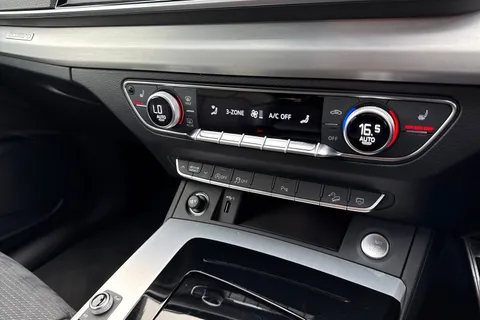 DF23XYR Audi Q5 S line 45 TFSI quattro 265 PS S tronic Thumbnail #23