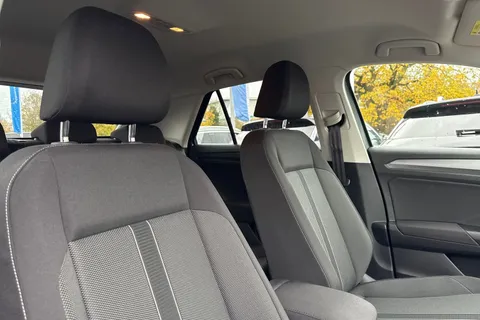 DF25AWP Volkswagen T-Roc 1.5 TSI Match 5dr DSG | Rear Camera | App Connect Thumbnail #25