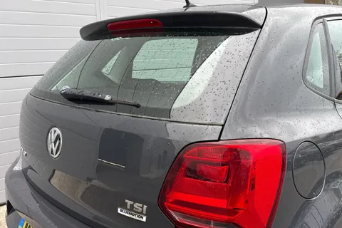 28 of 60 for Volkswagen Polo 1.2 TSI BlueMotion Tech SE Euro 6 (s/s) 5dr