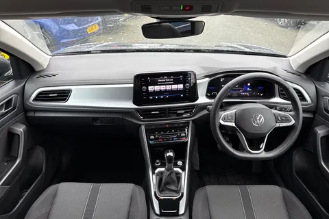 DF25AWP Volkswagen T-Roc 1.5 TSI Match 5dr DSG | Rear Camera | App Connect Thumbnail #39