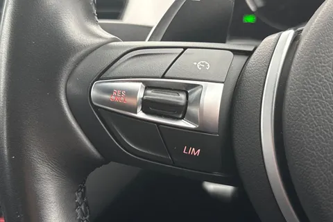 KM22FBV BMW X1 2.0 20d M Sport Auto xDrive Euro 6 (s/s) 5dr Thumbnail #40