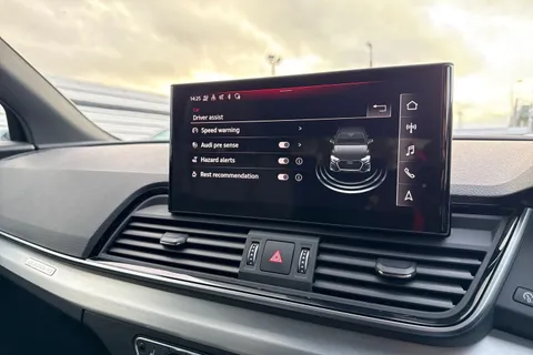 DF23XYR Audi Q5 S line 45 TFSI quattro 265 PS S tronic Thumbnail #45