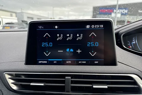 21 of 66 for PEUGEOT 3008 1.2 PureTech GT Line Premium EAT Euro 6 (s/s) 5dr