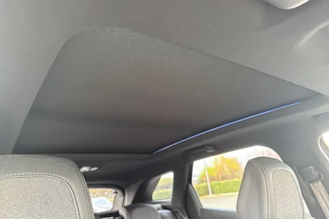 25 of 66 for PEUGEOT 3008 1.2 PureTech GT Line Premium EAT Euro 6 (s/s) 5dr