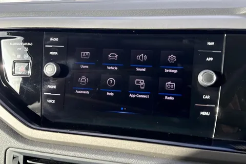 DV70RVF Volkswagen Polo 1.0 TSI Match Euro 6 (s/s) 5dr Thumbnail #18