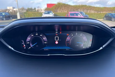KN21SZK PEUGEOT 3008 1.2 PureTech GT EAT Euro 6 (s/s) 5dr Thumbnail #39