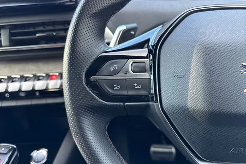 KN21SZK PEUGEOT 3008 1.2 PureTech GT EAT Euro 6 (s/s) 5dr Thumbnail #40