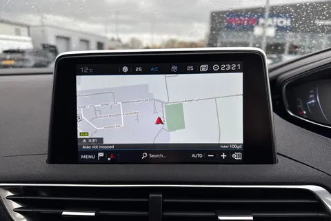 38 of 66 for PEUGEOT 3008 1.2 PureTech GT Line Premium EAT Euro 6 (s/s) 5dr