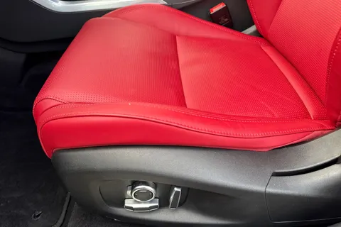 40 of 63 for Jaguar I-Pace 400 90kWh HSE SUV 5dr Electric Auto 4WD (400 ps)