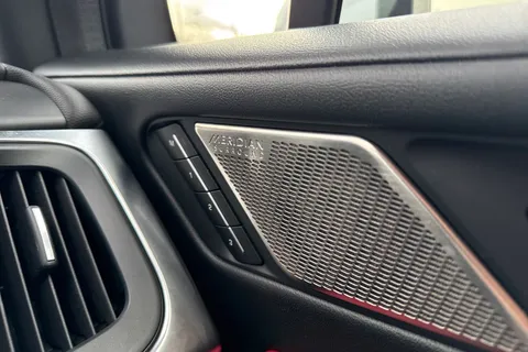 42 of 63 for Jaguar I-Pace 400 90kWh HSE SUV 5dr Electric Auto 4WD (400 ps)