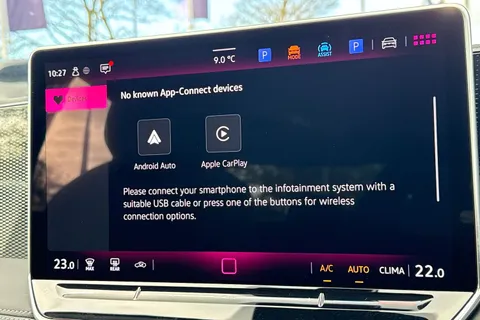 KM25XFY Volkswagen Tiguan 2.0 TDI Match 5dr DSG | Rear Camera | Power Tailgate Thumbnail #28