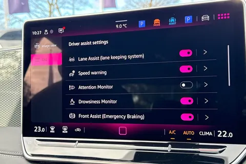 KM25XFY Volkswagen Tiguan 2.0 TDI Match 5dr DSG | Rear Camera | Power Tailgate Thumbnail #29