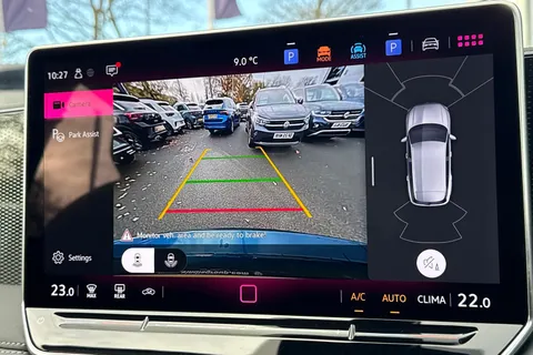 KM25XFY Volkswagen Tiguan 2.0 TDI Match 5dr DSG | Rear Camera | Power Tailgate Thumbnail #30