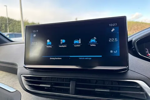 KN21SZK PEUGEOT 3008 1.2 PureTech GT EAT Euro 6 (s/s) 5dr Thumbnail #54