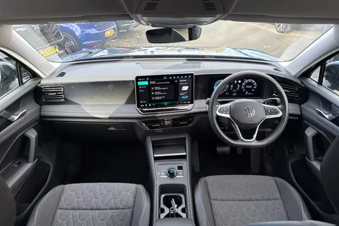 KM25XFY Volkswagen Tiguan 2.0 TDI Match 5dr DSG | Rear Camera | Power Tailgate Thumbnail #40