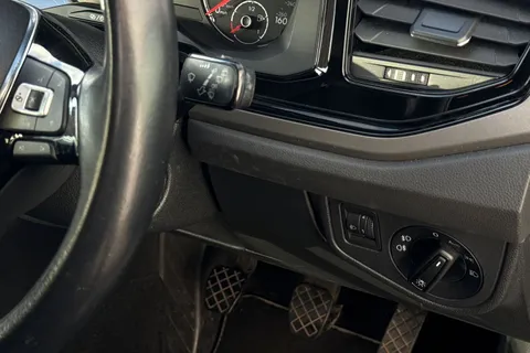 DV70RVF Volkswagen Polo 1.0 TSI Match Euro 6 (s/s) 5dr Thumbnail #41