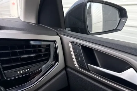 DV70RVF Volkswagen Polo 1.0 TSI Match Euro 6 (s/s) 5dr Thumbnail #53