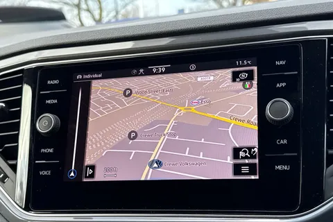 PJ21WGV Volkswagen T-Roc 1.5 TSI EVO R-Line 5dr DSG | Power Tail gate | Rear Camera Thumbnail #17