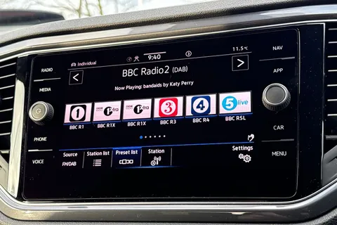 PJ21WGV Volkswagen T-Roc 1.5 TSI EVO R-Line 5dr DSG | Power Tail gate | Rear Camera Thumbnail #29