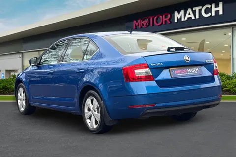 GJ69AOV Škoda Octavia 1.5 TSI ACT SE Technology Euro 6 (s/s) 5dr Thumbnail #3